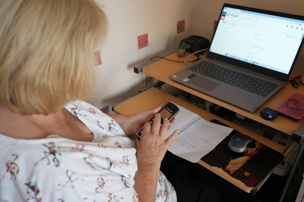 Lady taking a regular phone call.